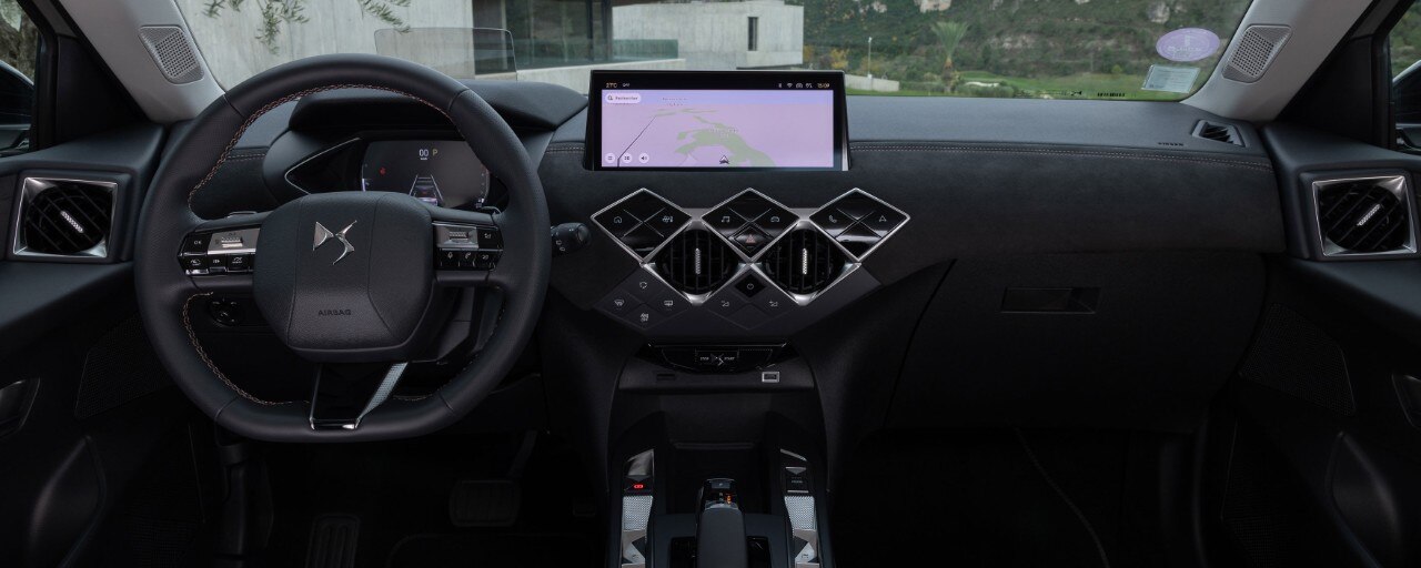 Novi DS 3 PERFORMANCE LINE - jedinstvena unutrašnjost u crnoj boji Profond